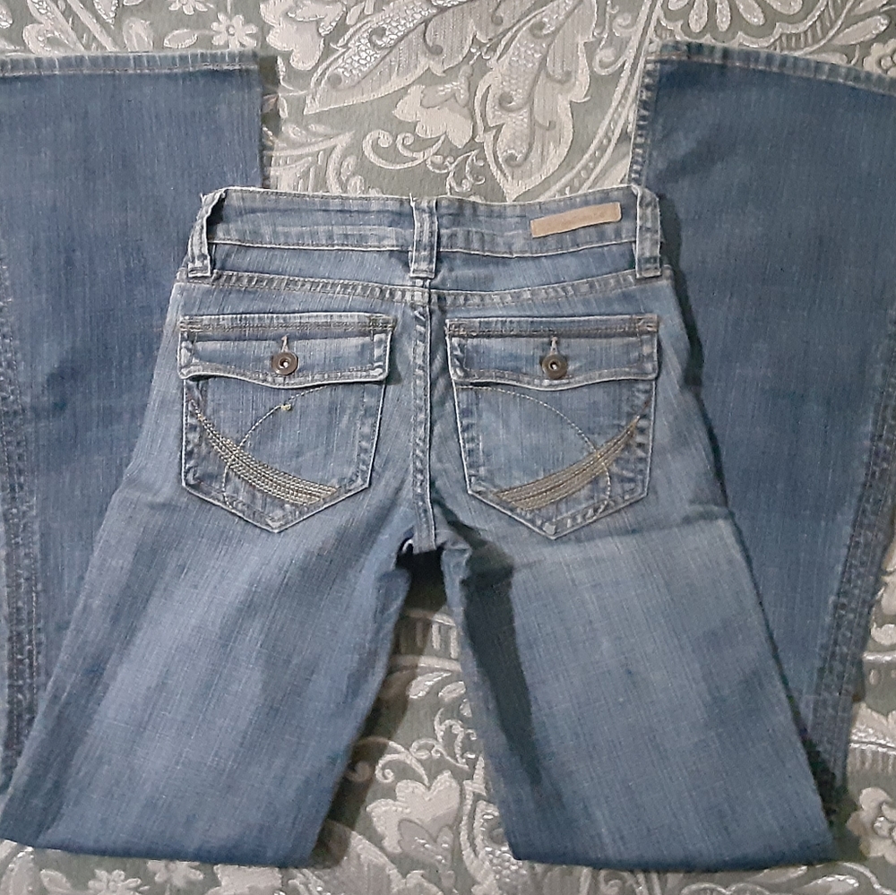 DOLLHOUSE JEANS